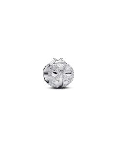 Pandora Textured Ladybird Mini hela 794527C00